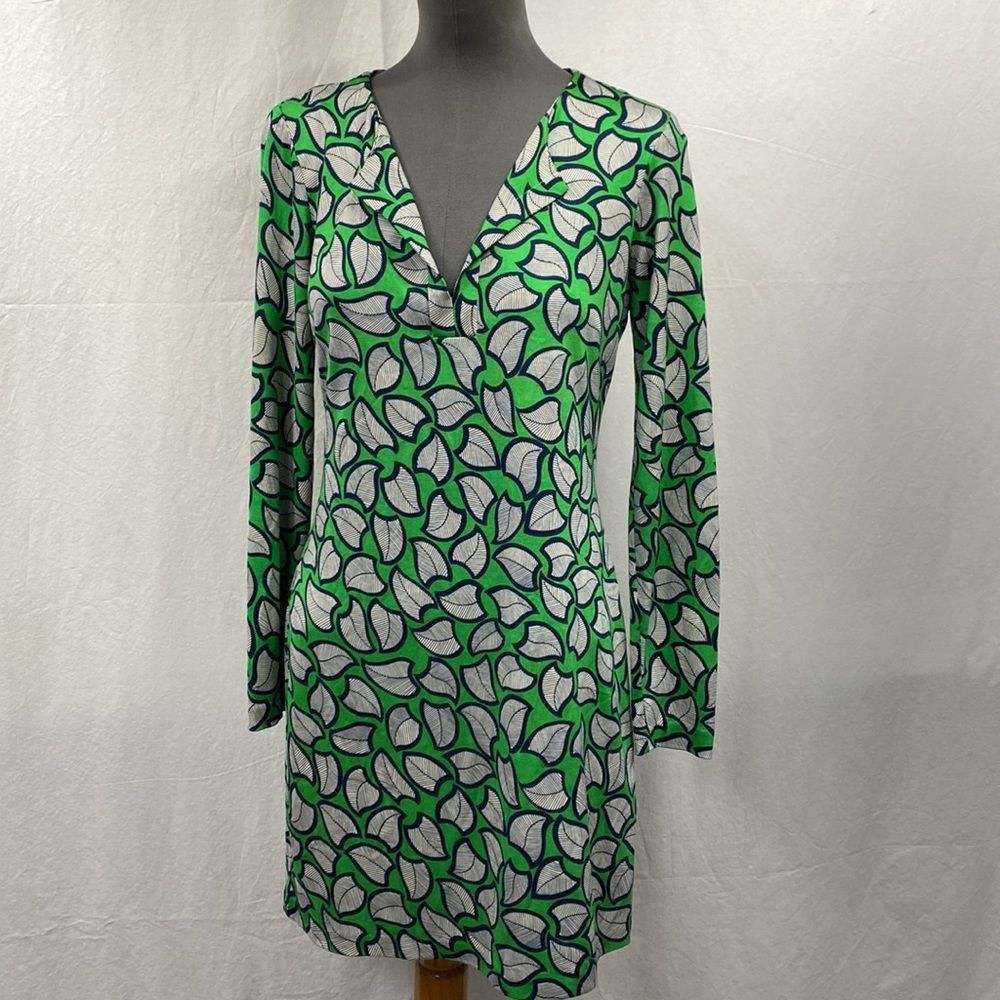 DvF silk shift dress leaves patterned 4